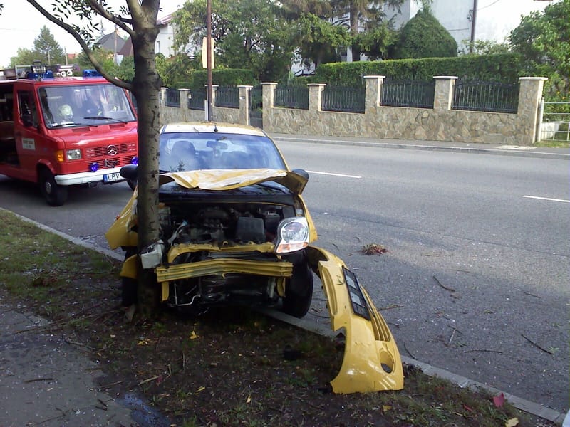 Vezetés közben lett rosszul