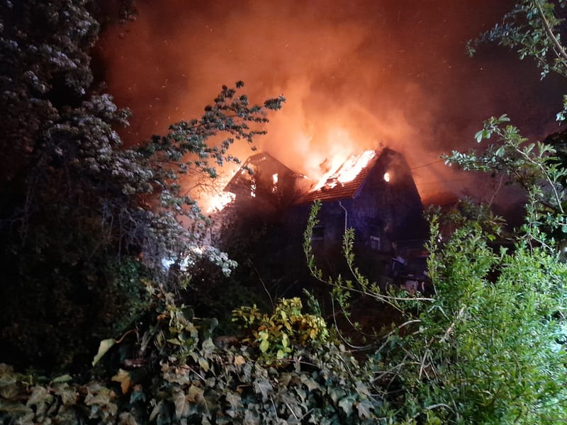 Családi ház égett