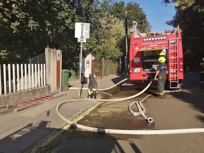 Idős személyt mentettek ki az égő lakásból Pasaréten