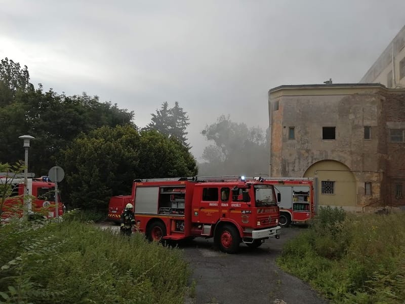 Tűz volt az egykori BM Kórházban