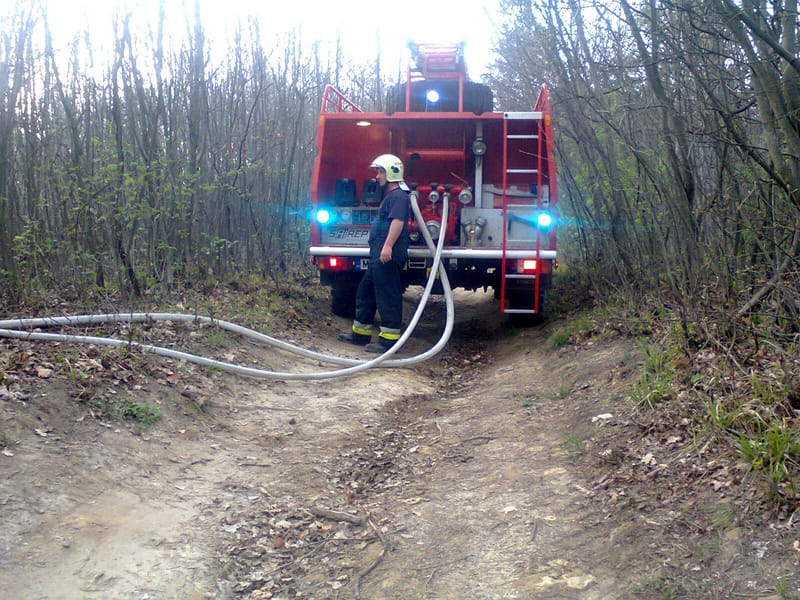 Hajléktalanok táborhelyéről terjedt tovább a tűz