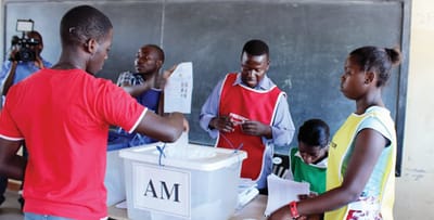 CNE espera recensear oito milhões de eleitores para 2018