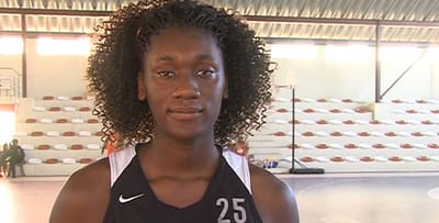 Moçambicana eleita melhor jogadora em campo de treinos da NBA