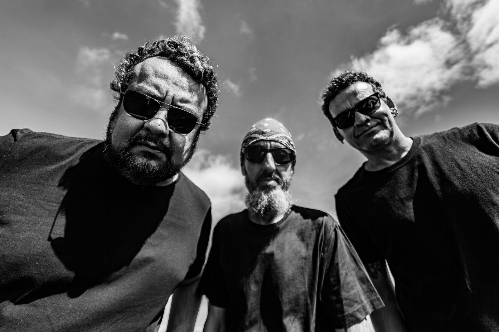 Hard rock protagoniza novo single da Loss sobre aceitação e resiliência