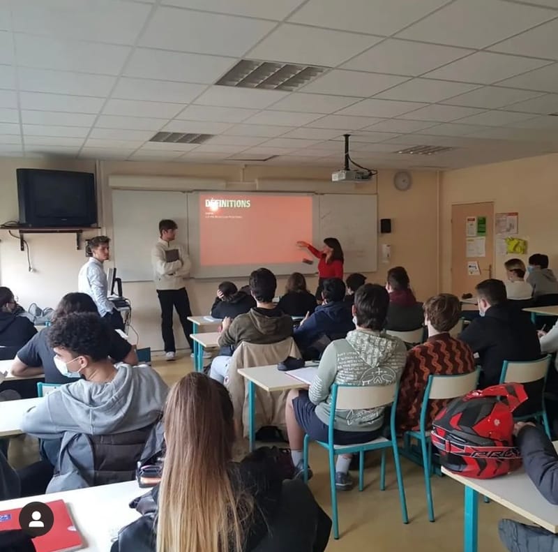 2éme - Lycée Pierre et Marie Curie