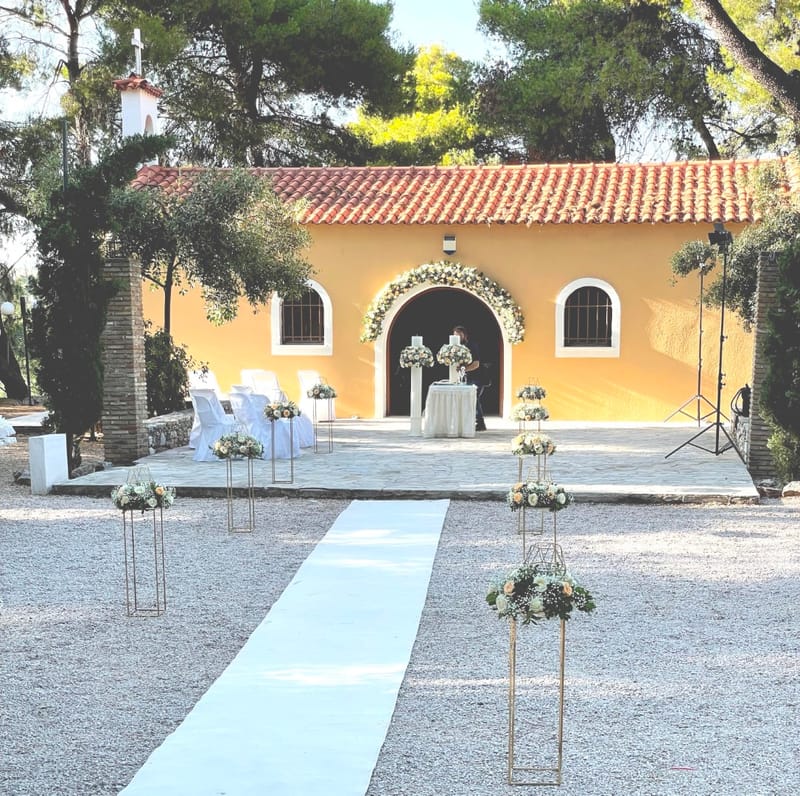 Wedding of Georgia and Kostas in Anoixi, Athens