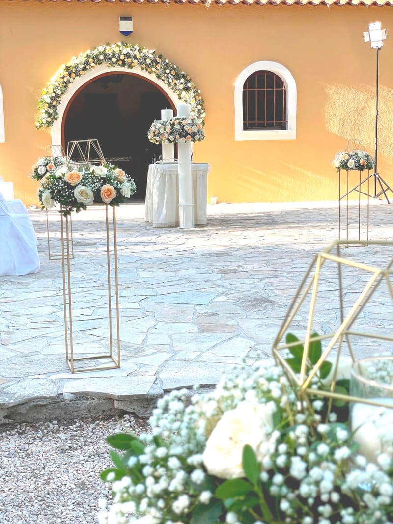 Wedding of Georgia and Kostas in Anoixi, Athens