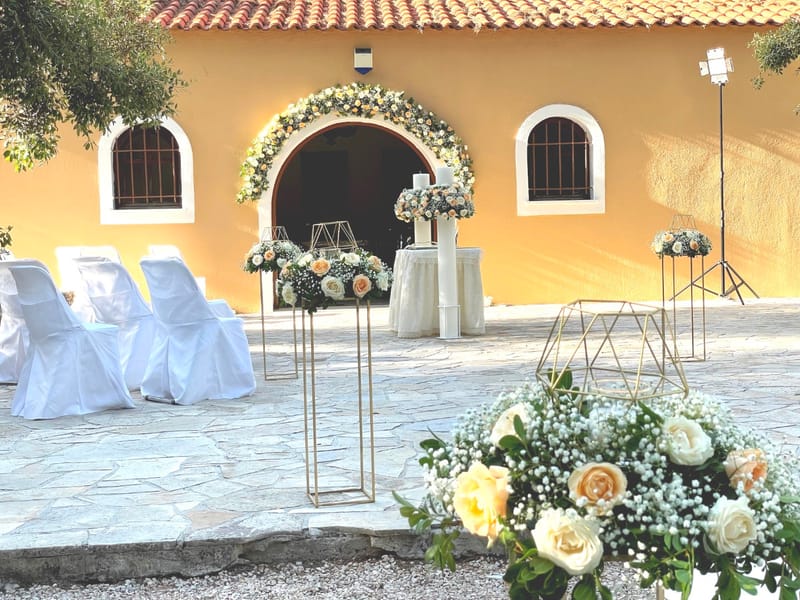 Wedding of Georgia and Kostas in Anoixi, Athens