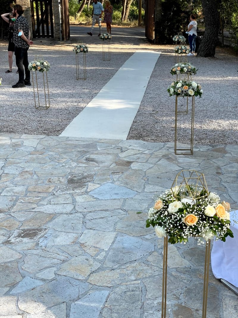 Wedding of Georgia and Kostas in Anoixi, Athens