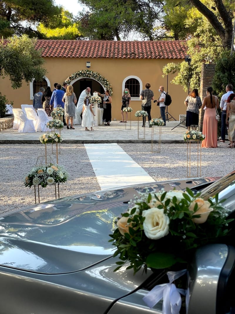 Wedding of Georgia and Kostas in Anoixi, Athens
