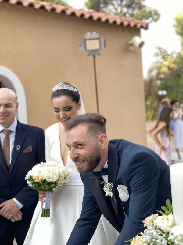 Wedding of Georgia and Kostas in Anoixi, Athens