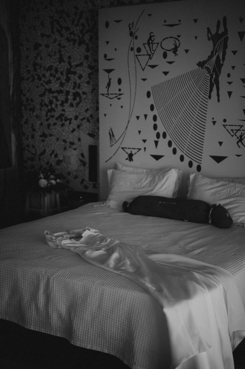 Caitlin & Mike Elopement in Ios