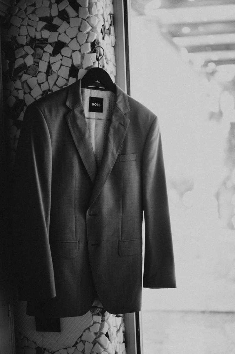 Caitlin & Mike Elopement in Ios