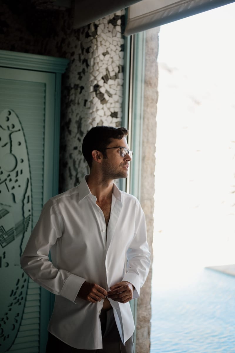 Caitlin & Mike Elopement in Ios