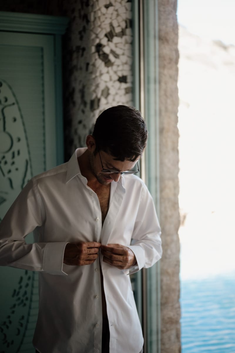 Caitlin & Mike Elopement in Ios