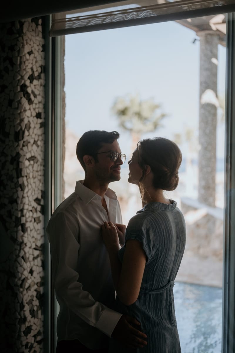 Caitlin & Mike Elopement in Ios