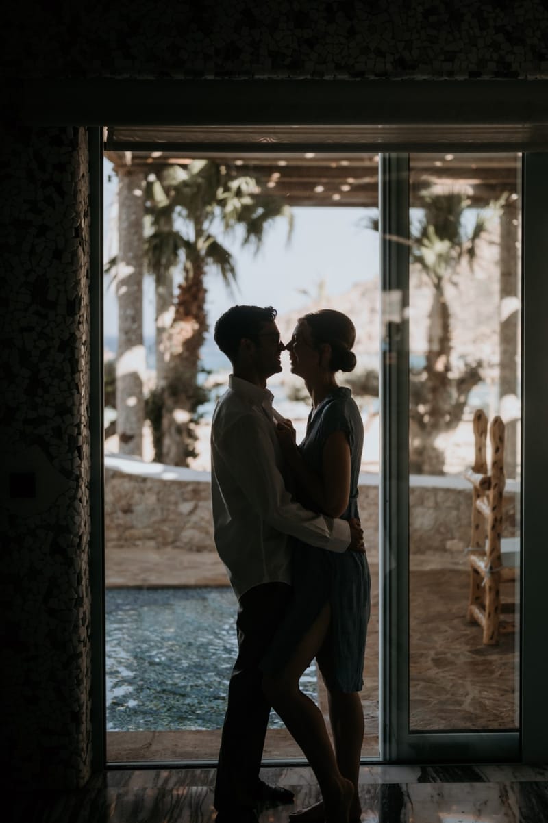 Caitlin & Mike Elopement in Ios