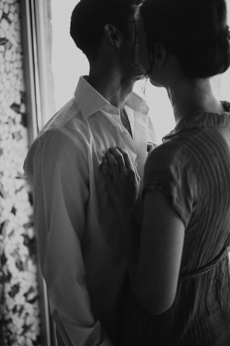 Caitlin & Mike Elopement in Ios