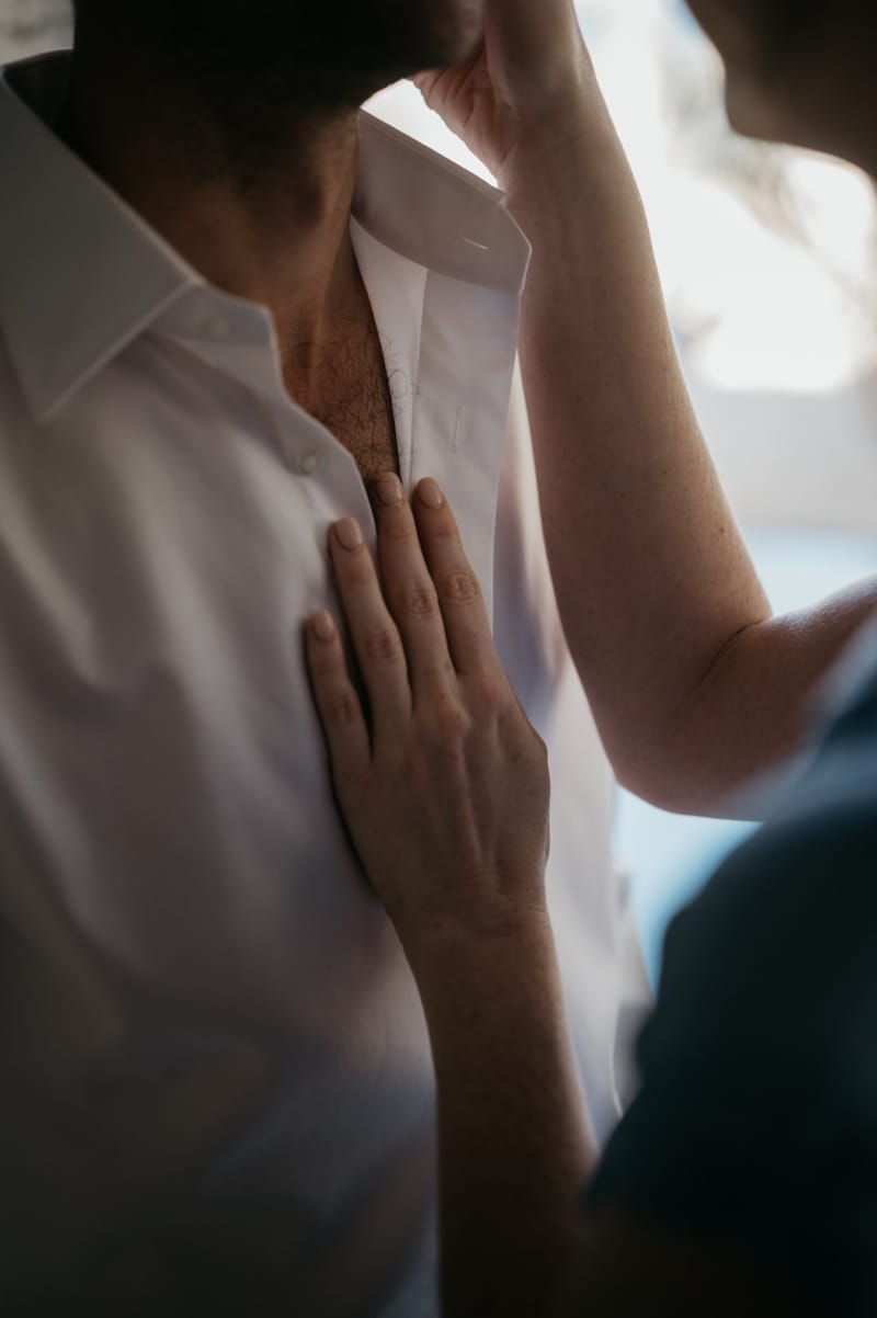 Caitlin & Mike Elopement in Ios