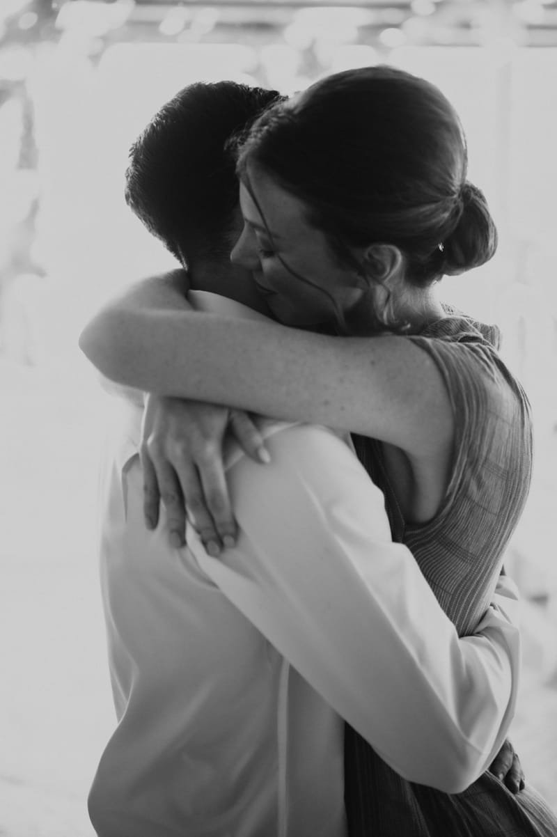 Caitlin & Mike Elopement in Ios