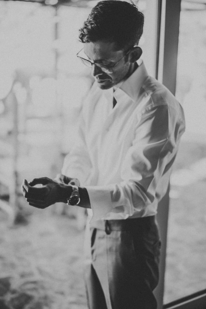 Caitlin & Mike Elopement in Ios