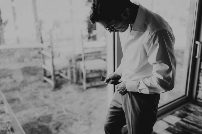 Caitlin & Mike Elopement in Ios