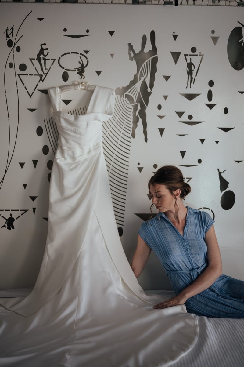 Caitlin & Mike Elopement in Ios