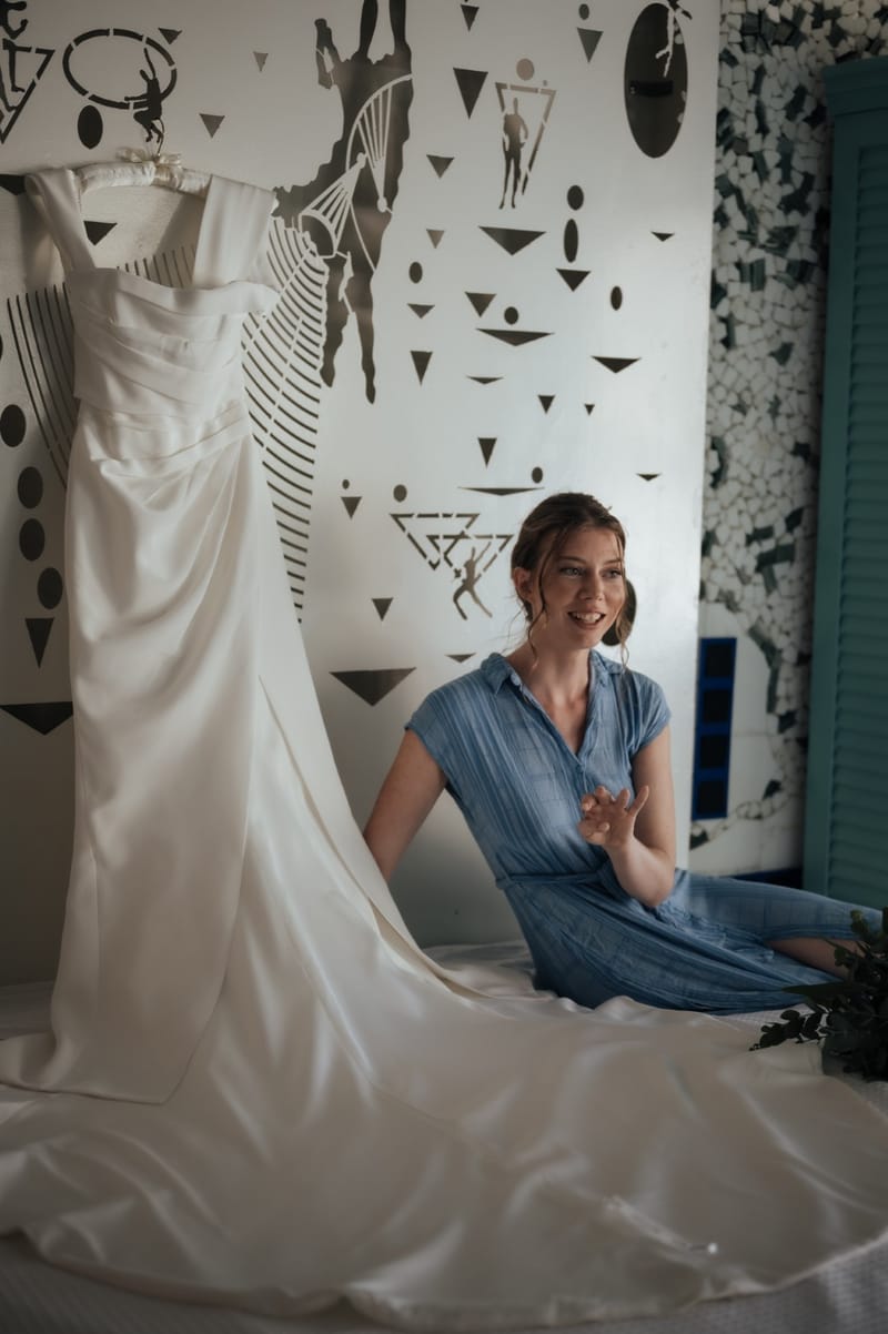 Caitlin & Mike Elopement in Ios