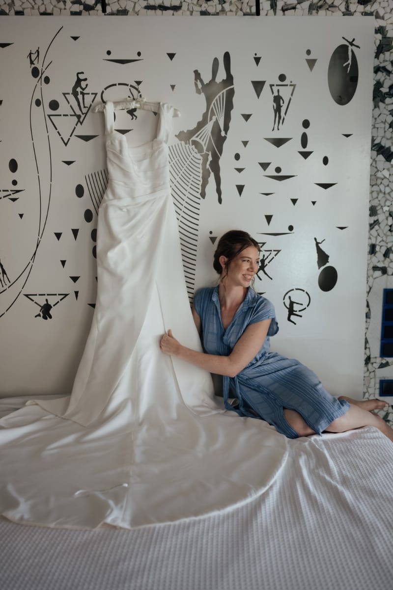 Caitlin & Mike Elopement in Ios