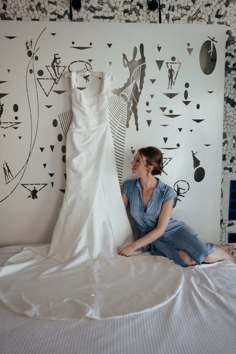 Caitlin & Mike Elopement in Ios