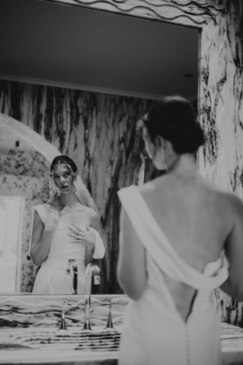 Caitlin & Mike Elopement in Ios