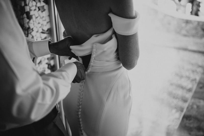 Caitlin & Mike Elopement in Ios