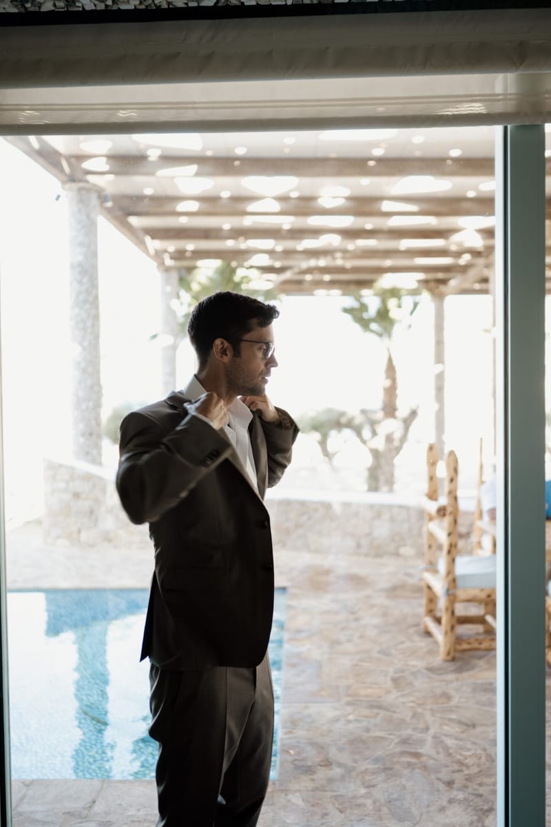 Caitlin & Mike Elopement in Ios