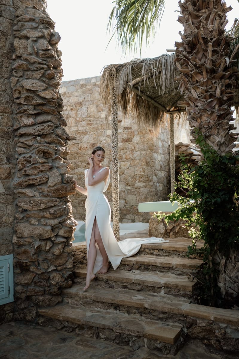 Caitlin & Mike Elopement in Ios