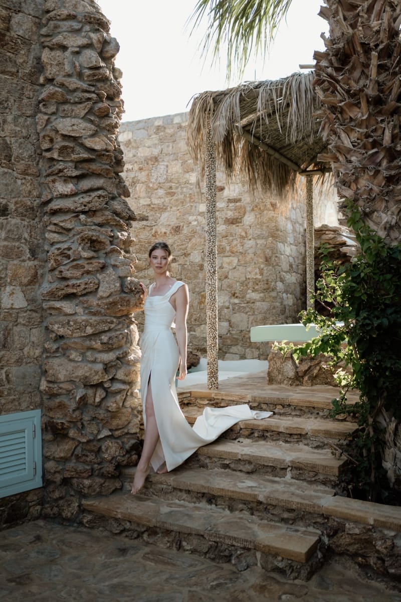 Caitlin & Mike Elopement in Ios