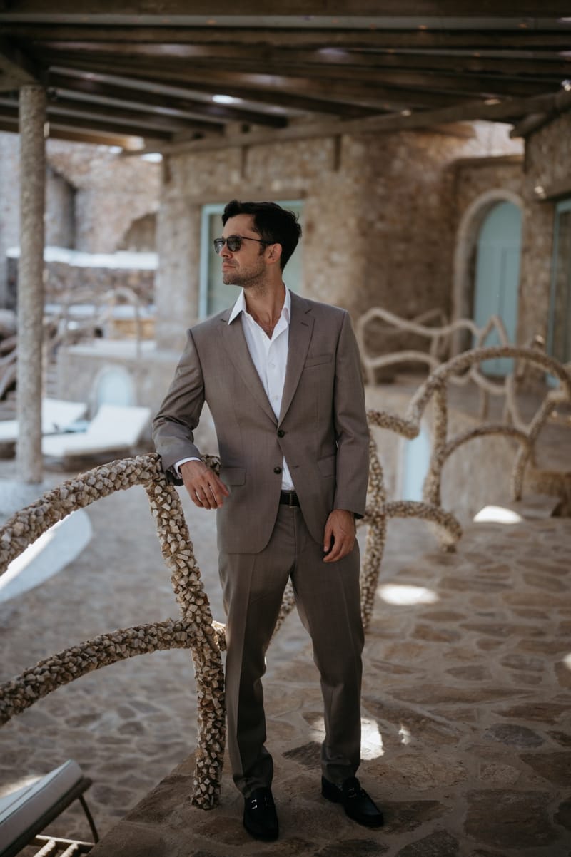 Caitlin & Mike Elopement in Ios