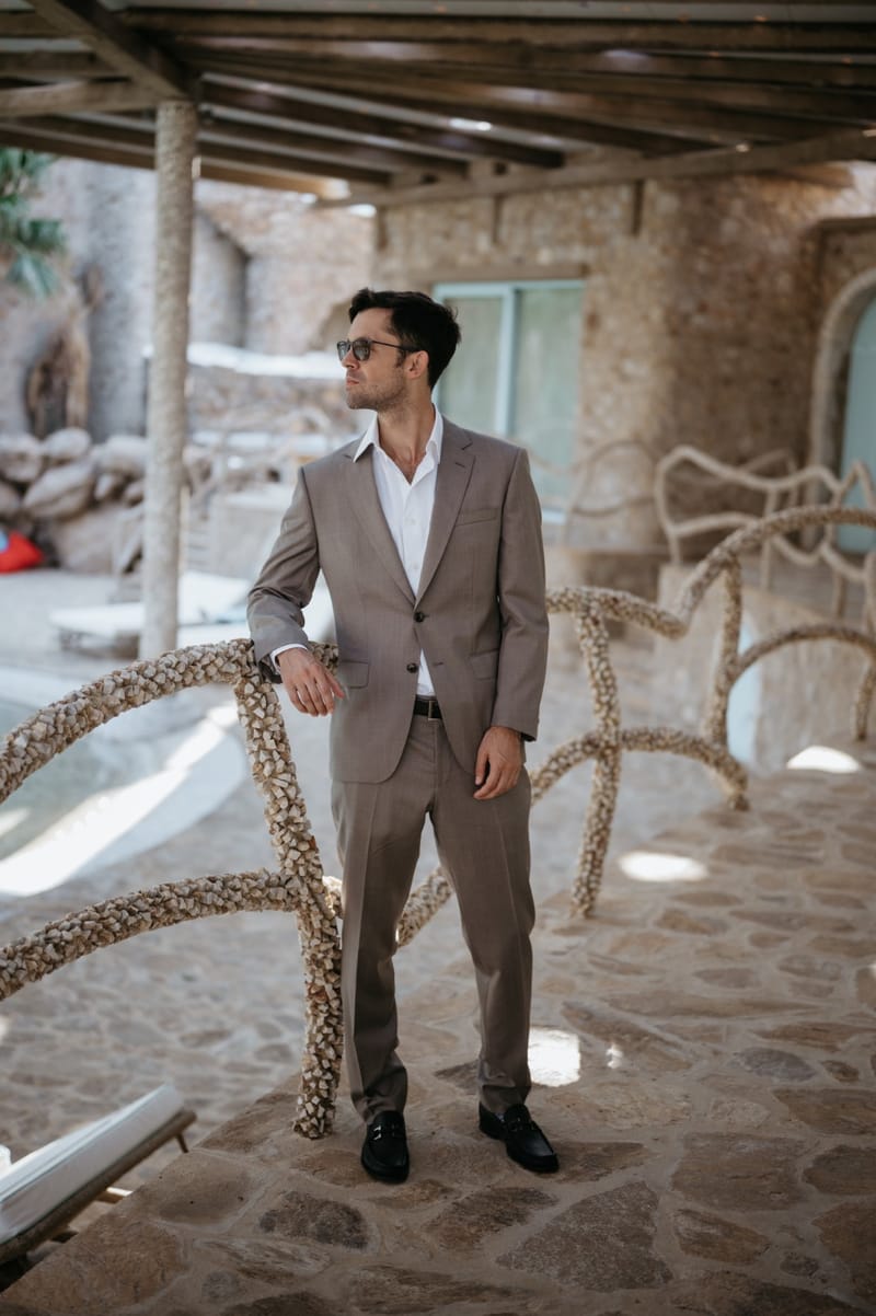 Caitlin & Mike Elopement in Ios