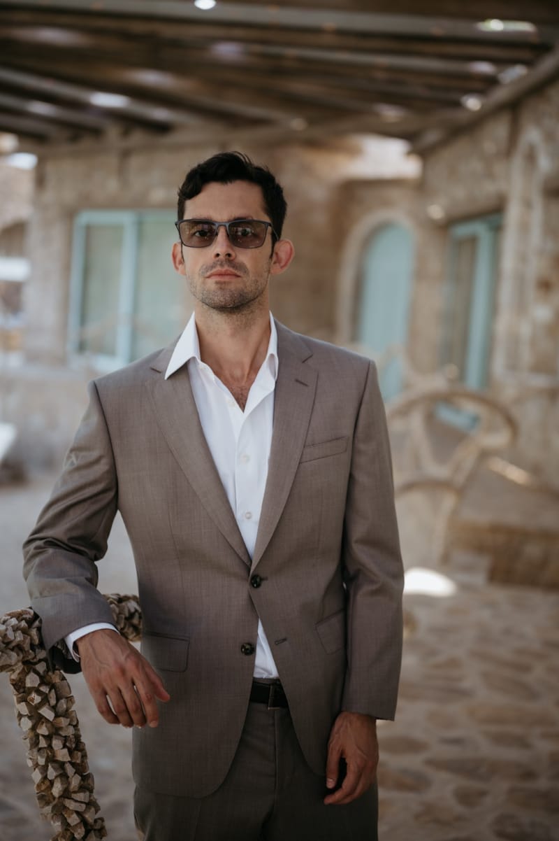 Caitlin & Mike Elopement in Ios