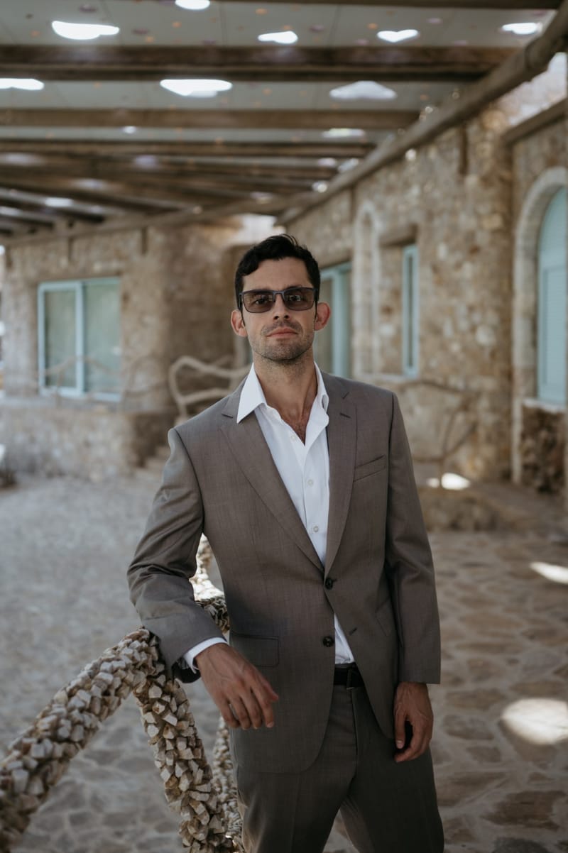 Caitlin & Mike Elopement in Ios