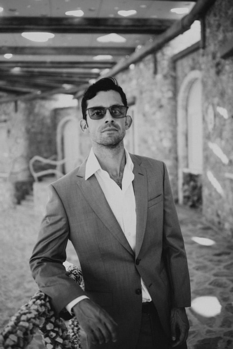 Caitlin & Mike Elopement in Ios