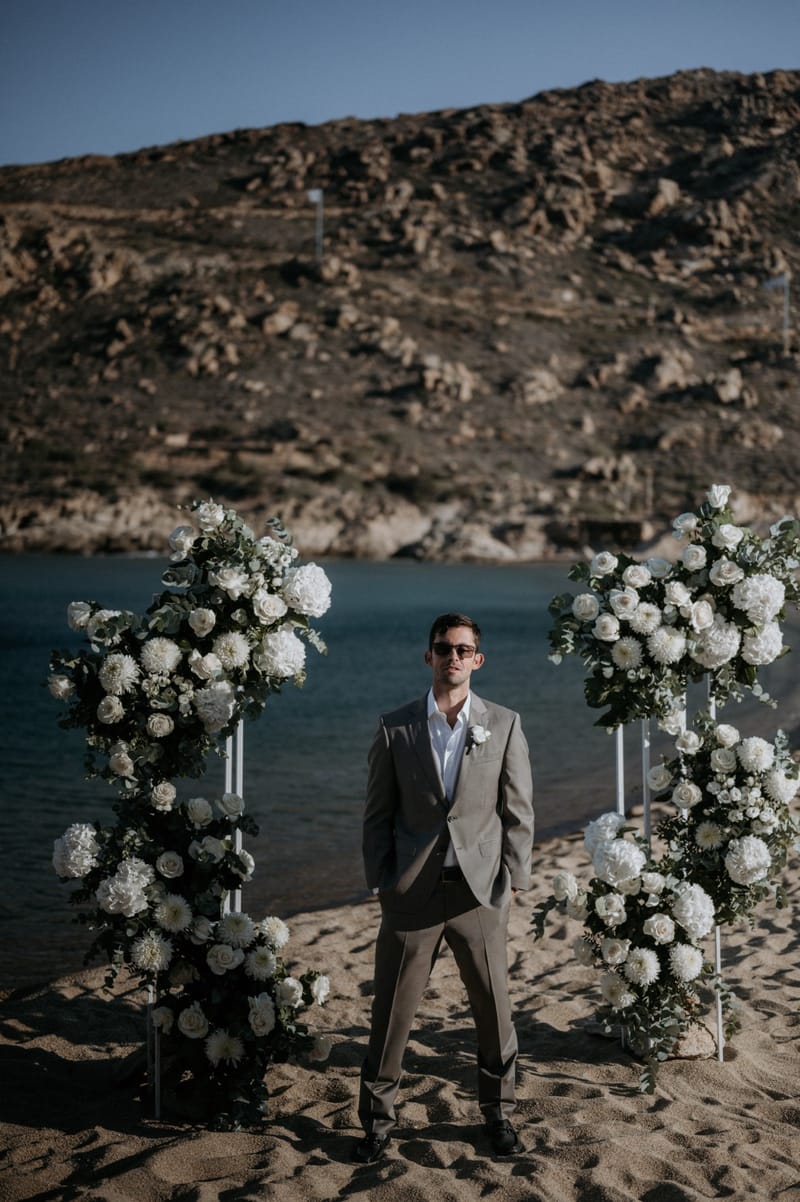 Caitlin & Mike Elopement in Ios