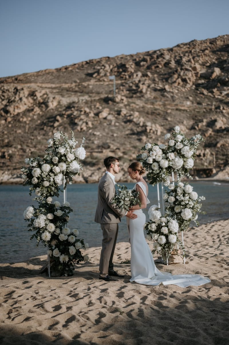 Caitlin & Mike Elopement in Ios