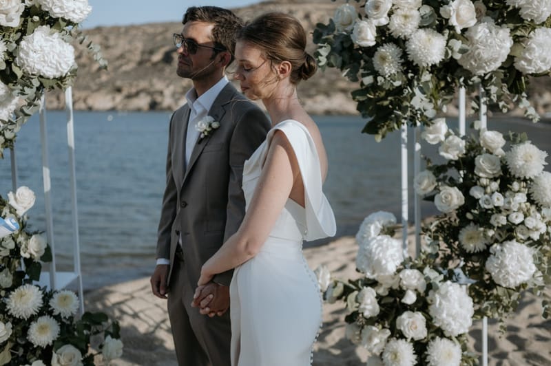 Caitlin & Mike Elopement in Ios