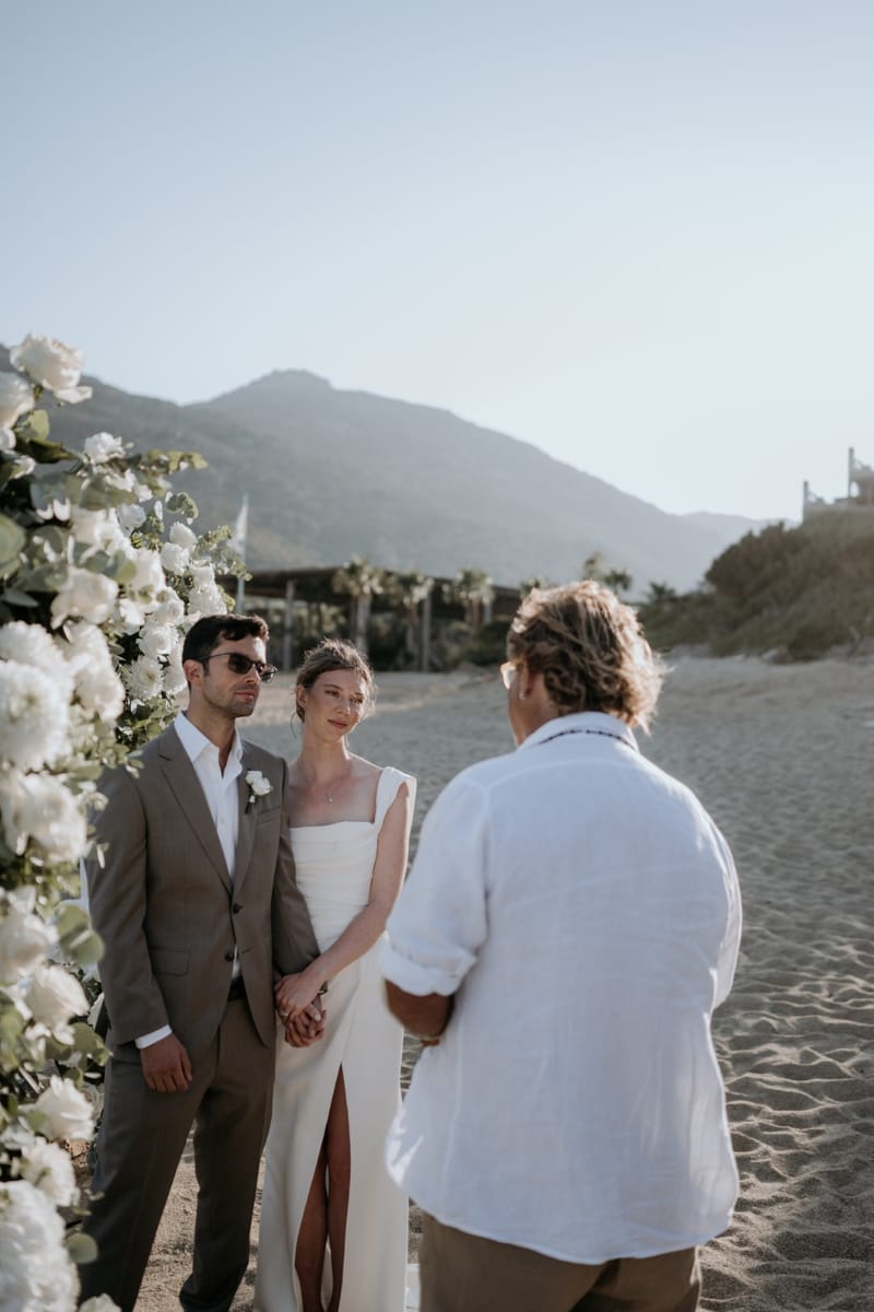 Caitlin & Mike Elopement in Ios