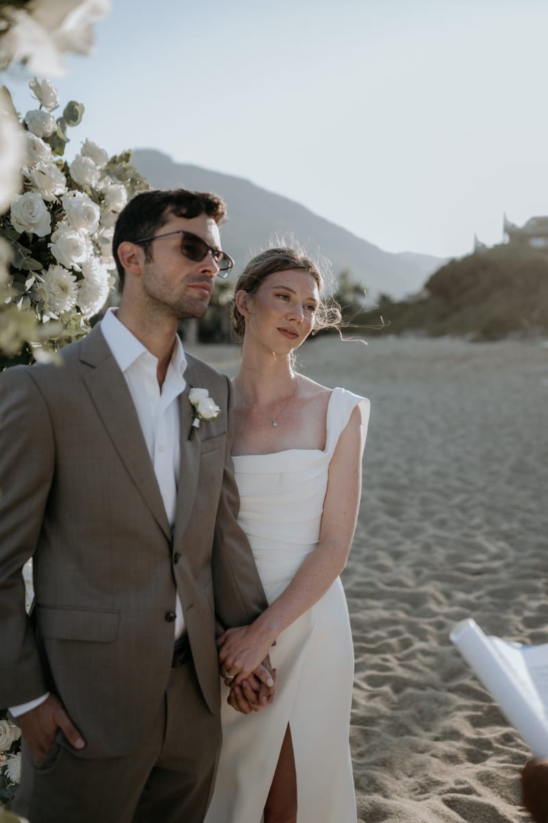 Caitlin & Mike Elopement in Ios