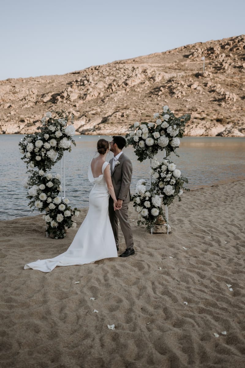 Caitlin & Mike Elopement in Ios