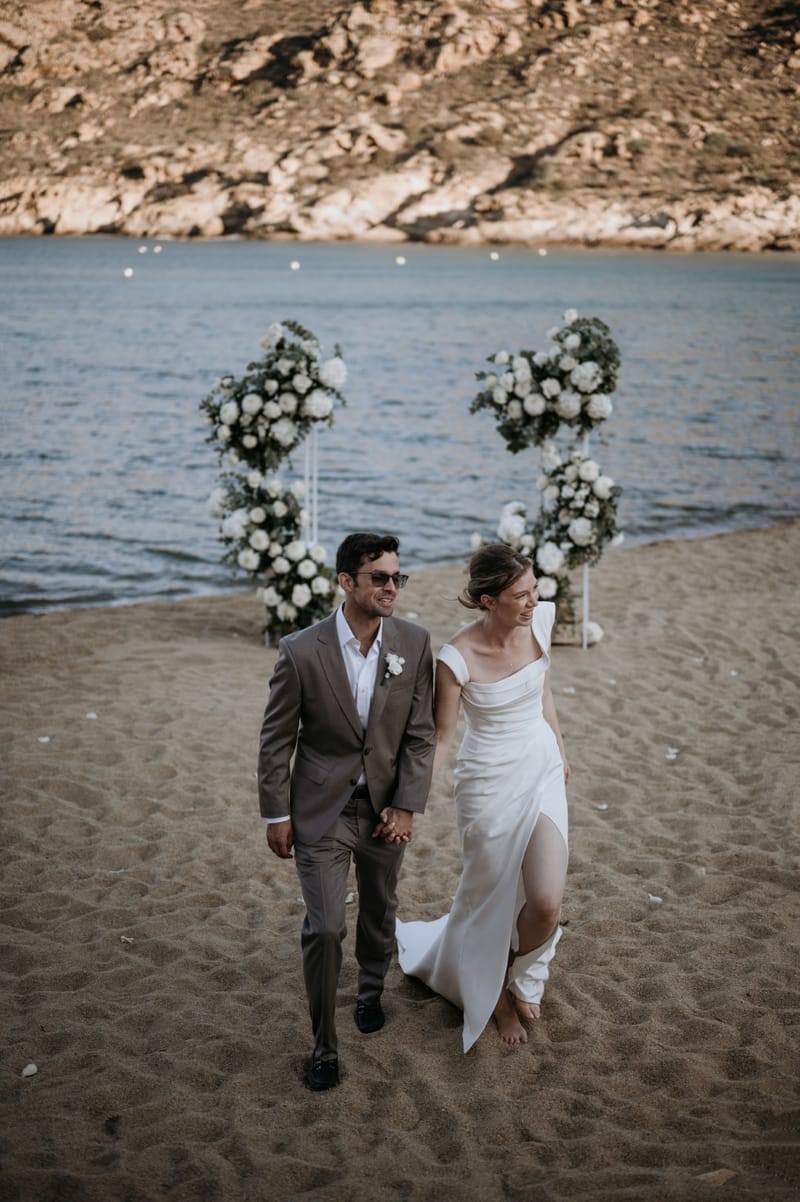 Caitlin & Mike Elopement in Ios