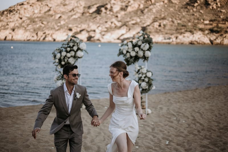 Caitlin & Mike Elopement in Ios