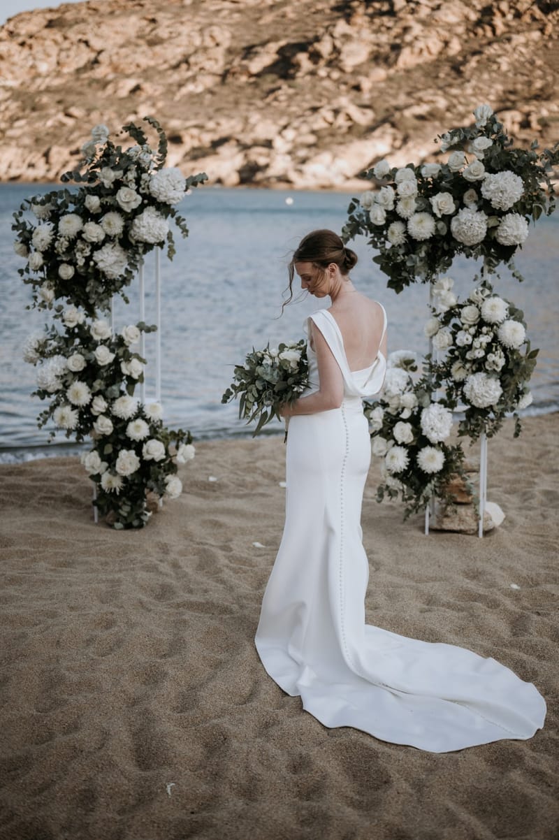 Caitlin & Mike Elopement in Ios