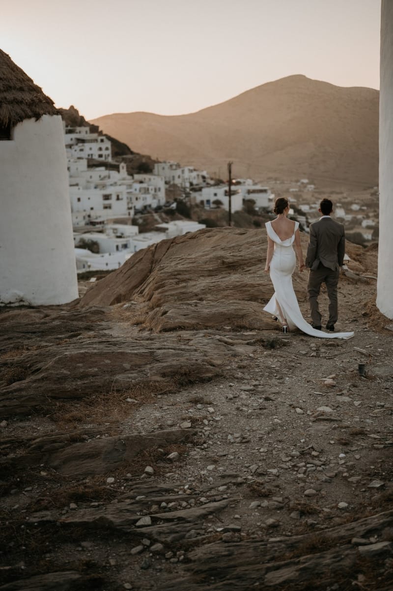 Caitlin & Mike Elopement in Ios